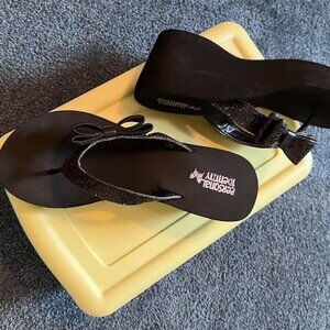 Personal Identity Brand Sandals, Size 7, Black